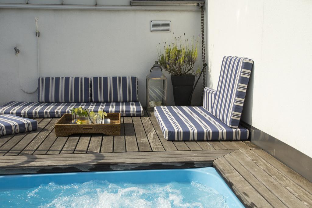 Pavi Apts Ljubljana - Private Rooftop Swimming Pool Habitación foto