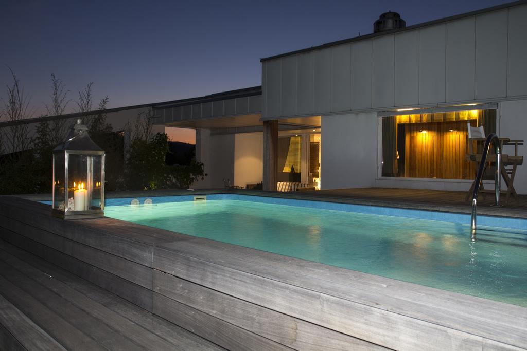 Pavi Apts Ljubljana - Private Rooftop Swimming Pool Habitación foto