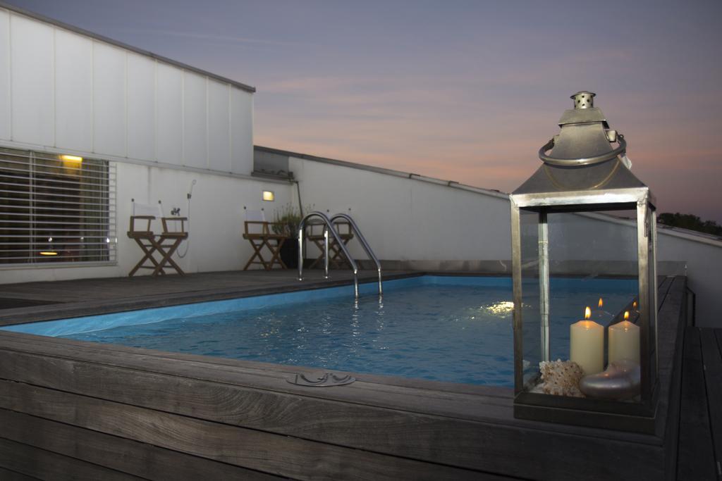 Pavi Apts Ljubljana - Private Rooftop Swimming Pool Habitación foto