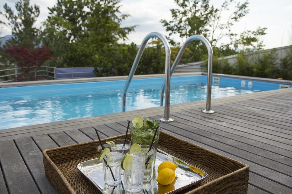Pavi Apts Ljubljana - Private Rooftop Swimming Pool Habitación foto